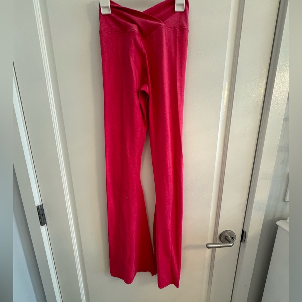 Pink Aerie leggings!